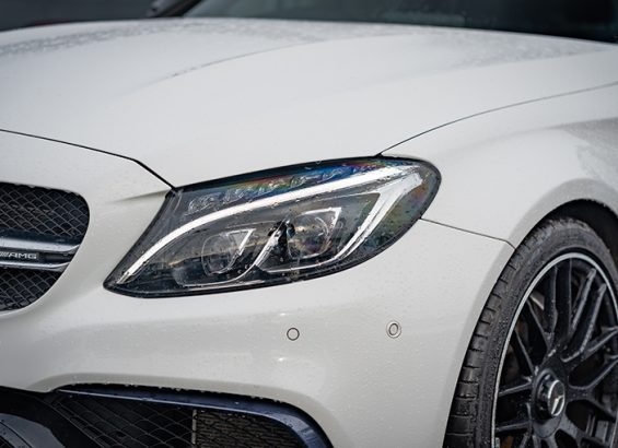 Mercedes Lights Detail | CarMoney.co.uk