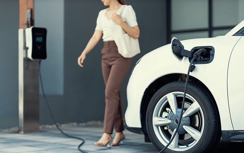 Electric Car Charging Driveway | CarMoney.co.uk